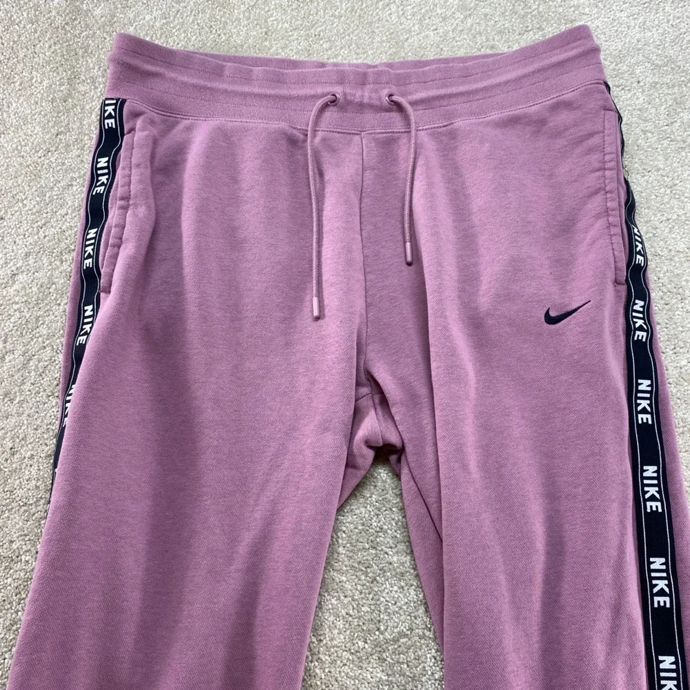 Nike Joggers Womens Medium Mauve Pink Logo Tape Side‎ Stripe Sweatpants